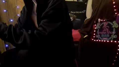 Snapshot of imglorious1 chatting on February 11, 11:32 am JJ online show from February 11, 11:32 am