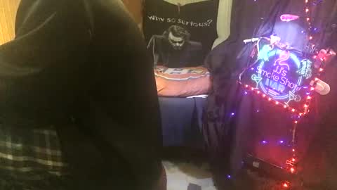 Snapshot of imglorious1 chatting on March 7, 6:13 am JJ online show from March 7, 6:13 am