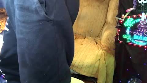 Snapshot of imglorious1 chatting on October 28, 8:18 am JJ online show from October 28, 8:18 am