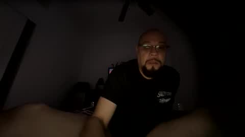 Snapshot of imhardjames13 chatting on May 12, 6:32 am Imhardjames13 online show from May 12, 6:32 am