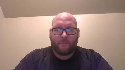 Tom online show from February 16, 3:13 am