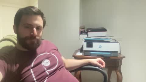 imightgetnaked online show from February 4, 5:02 am