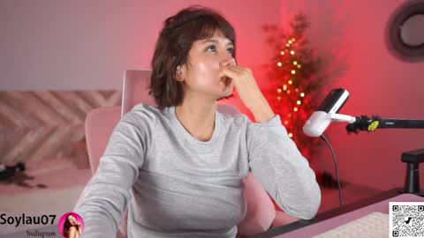 Snapshot of imjess_ chatting on December 20, 4:30 am imjess_ online show from December 20, 4:30 am