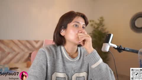 Snapshot of imjess_ chatting on January 15, 1:37 pm imjess_ online show from January 15, 1:37 pm