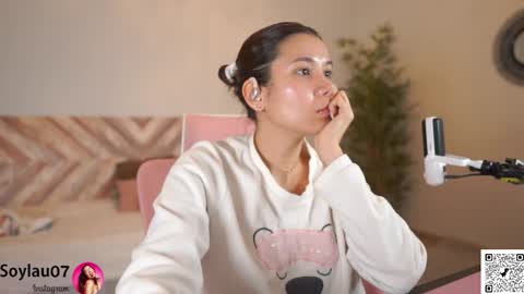 Snapshot of imjess_ chatting on February 20, 5:59 am imjess_ online show from February 20, 5:59 am