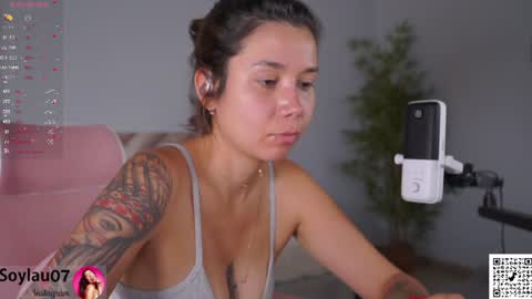 Snapshot of imjess_ chatting on July 24, 6:22 am imjess_ online show from July 24, 6:22 am