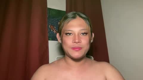 Snapshot of imjustasluttyintownxxx chatting on July 23, 3:48 am Mika online show from July 23, 3:48 am
