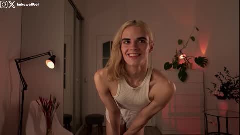 Snapshot of imkawaiiboi chatting on September 8, 9:03 pm sasha hethey online show from September 8, 9:03 pm