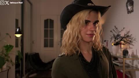 sasha hethey online show from October 30, 10:21 pm