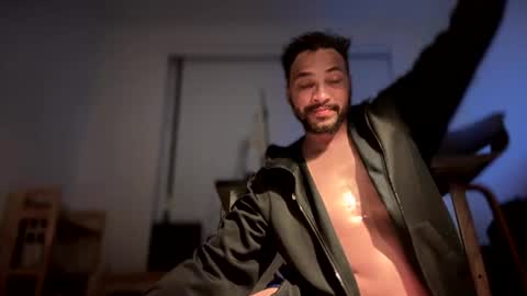 Snapshot of imlightskn chatting on September 25, 10:08 am imlightskn online show from September 25, 10:08 am