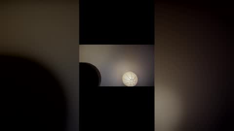 imlightskn online show from December 16, 5:45 am