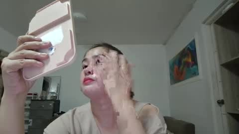 Snapshot of immaculate02 chatting on December 8, 12:52 pm Immaculate02 online show from December 8, 12:52 pm