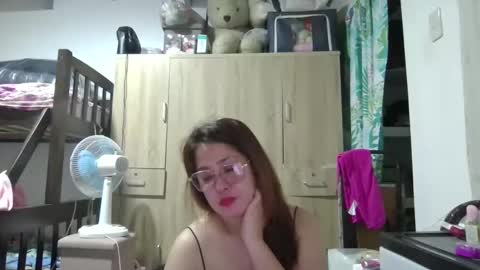 Snapshot of immaculate02 chatting on February 7, 7:07 am Immaculate02 online show from February 7, 7:07 am