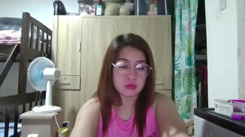 Snapshot of immaculate02 chatting on February 17, 3:42 pm Immaculate02 online show from February 17, 3:42 pm