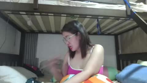 Snapshot of immaculate02 chatting on October 28, 3:43 am Immaculate02 online show from October 28, 3:43 am