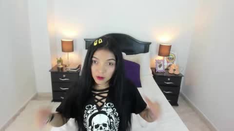 immiafoster online show from March 3, 10:04 pm