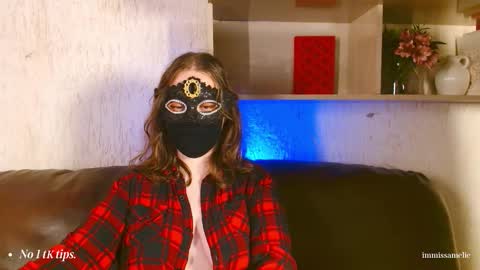 Miss Amelie online show from March 8, 2:04 am