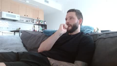 immumu online show from December 3, 4:50 pm