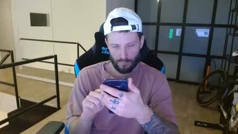 immumu online show from January 15, 4:22 pm