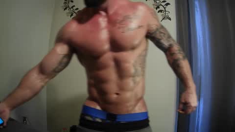 Snapshot of imnewherelollol chatting on January 14, 4:40 pm Majordadbod101 online show from January 14, 4:40 pm