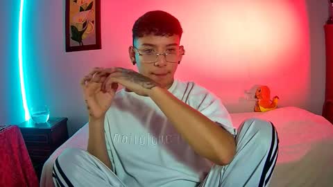 Snapshot of imperium_52511 chatting on December 14, 1:11 am imperium_52511 online show from December 14, 1:11 am