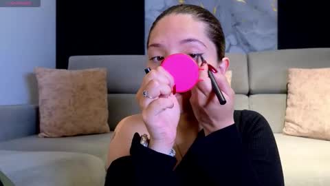 Karen  online show from February 16, 7:21 pm