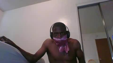 Snapshot of imthehornyest chatting on June 5, 2:29 am imthehornyest online show from June 5, 2:29 am