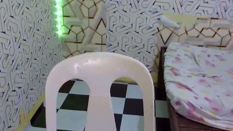 Im sad because im lonely wish help me here online show from March 14, 4:29 am