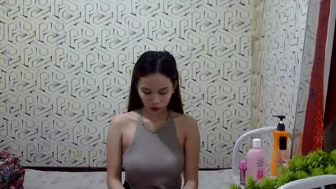 Im sad because im lonely wish help me here online show from June 21, 10:40 am