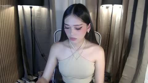 Snapshot of imyourlegalbaby chatting on November 26, 2:56 am Aki online show from November 26, 2:56 am