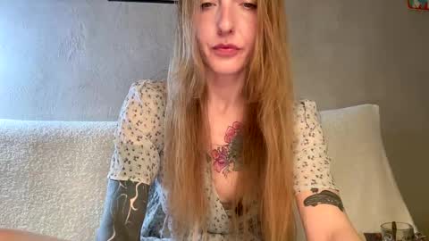 oksana  online show from April 10, 5:39 pm