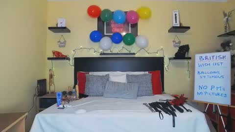 Snapshot of inannalove chatting on December 12, 1:49 pm inannalove online show from December 12, 1:49 pm