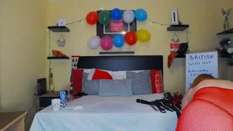 Snapshot of inannalove chatting on December 19, 11:25 pm inannalove online show from December 19, 11:25 pm