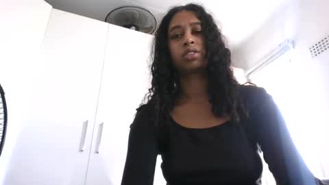 indanbella19 online show from June 18, 11:03 am