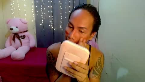 Pakay online show from February 6, 9:00 am