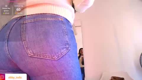 Snapshot of indi_catalina chatting on October 18, 1:12 pm Indi Catalina online show from October 18, 1:12 pm