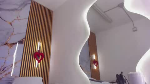 Indi Catalina online show from March 24, 12:54 pm