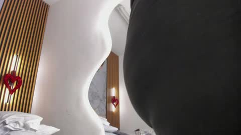 Indi Catalina online show from April 16, 3:13 pm