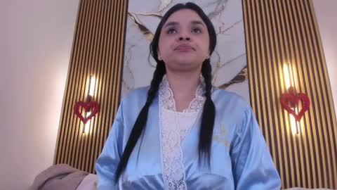 Snapshot of indi_catalina chatting on April 26, 2:59 pm Indi Catalina online show from April 26, 2:59 pm
