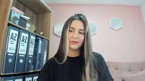 Snapshot of india_secretary chatting on March 10, 2:28 am Lana online show from March 10, 2:28 am