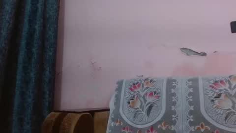 Snapshot of indian_goddess9 chatting on December 26, 12:27 pm Parul online show from December 26, 12:27 pm