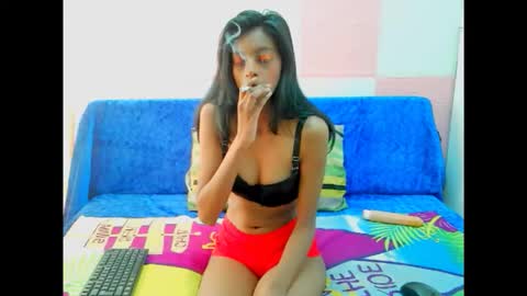 Snapshot of indian_sexybtx chatting on September 15, 6:02 am indian_sexybtx online show from September 15, 6:02 am