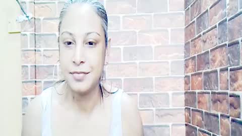 Snapshot of indian_spice_girl chatting on July 28, 6:42 am indian_spice_girl online show from July 28, 6:42 am