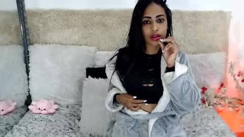 Jazmin online show from September 26, 1:53 am