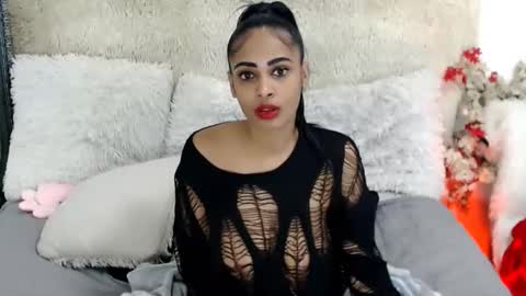Jazmin online show from May 29, 9:24 pm