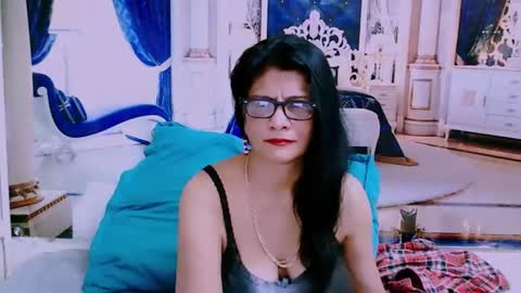 Femiez online show from December 2, 5:26 am