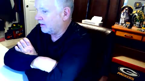 Papa online show from November 25, 8:20 pm