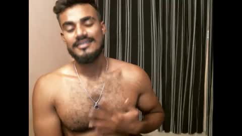 Snapshot of indianbull2023 chatting on May 19, 5:36 am indian slim boy with big for u online show from May 19, 5:36 am