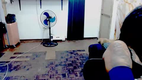 Snapshot of indiancatz2 chatting on May 24, 6:57 pm anusha online show from May 24, 6:57 pm