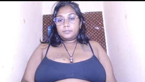 Snapshot of indiancoco chatting on February 11, 6:33 pm candice online show from February 11, 6:33 pm